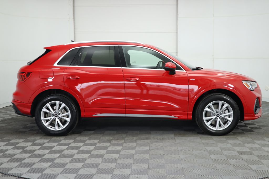 2024 Audi Q3 Premium 4