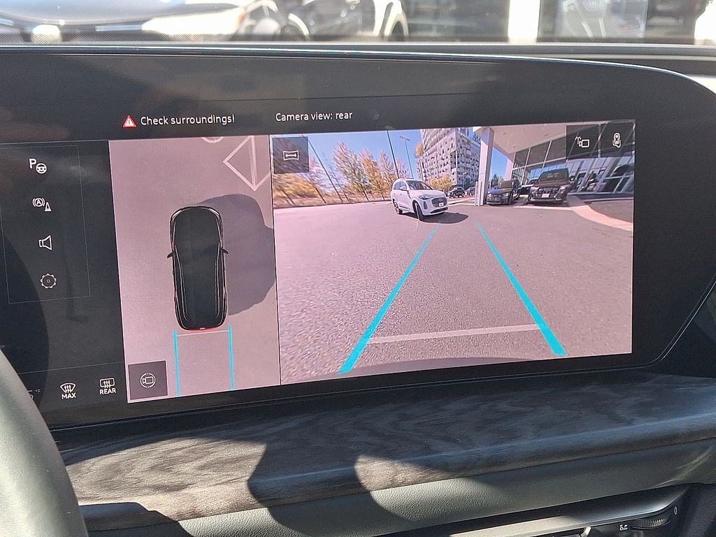 Thumbnail: 2025 Audi Q5 - 18