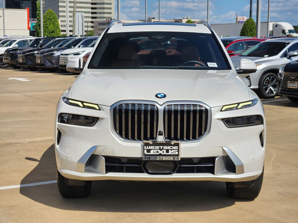 2023 BMW X7 xDrive40i White at Gullo Toyota