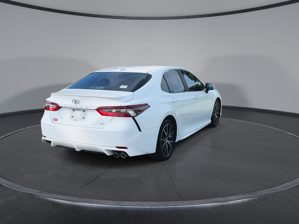 Thumbnail: 2024 Toyota Camry - 8