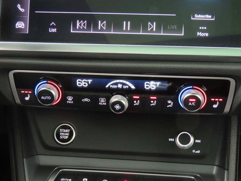 Thumbnail: 2025 Audi Q3 - 22