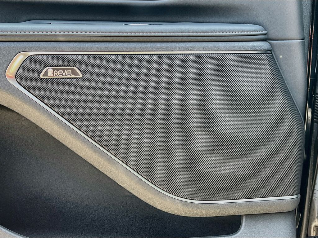 2026 Lincoln Nautilus Reserve Black at Cook Ford