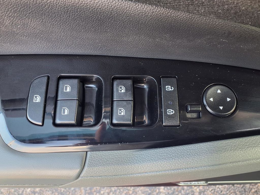 car-gallery-11