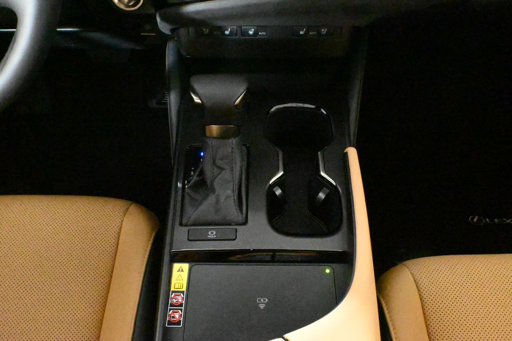 2025 Lexus ES 350 25
