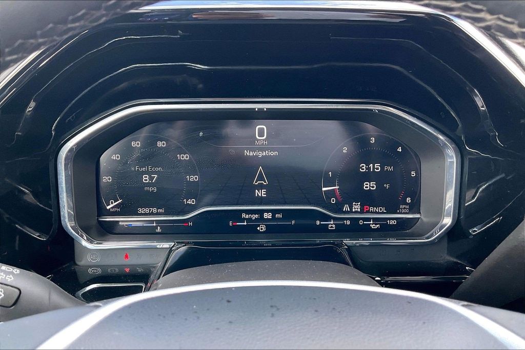 Used 2025 GMC Sierra 1500 SLT 4D Crew Cab