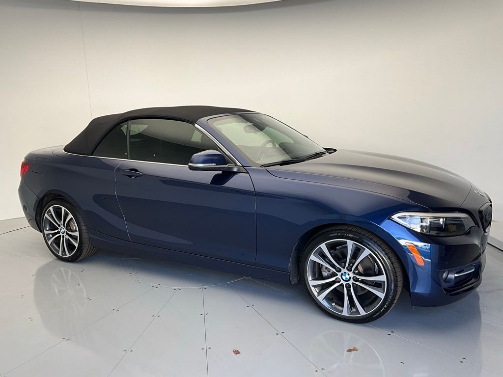 2017 BMW 2 Series 230i xDrive 7