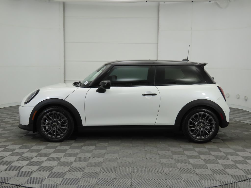 Thumbnail: 2025 MINI Cooper - 8