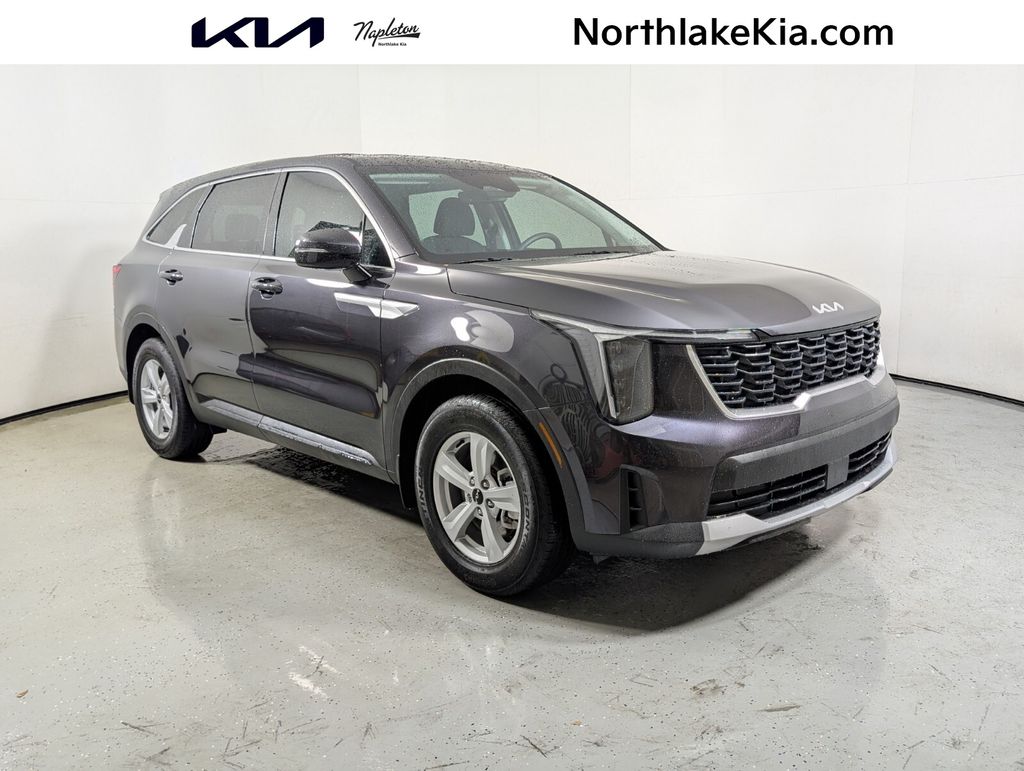 2025 Kia Sorento LX FWD
