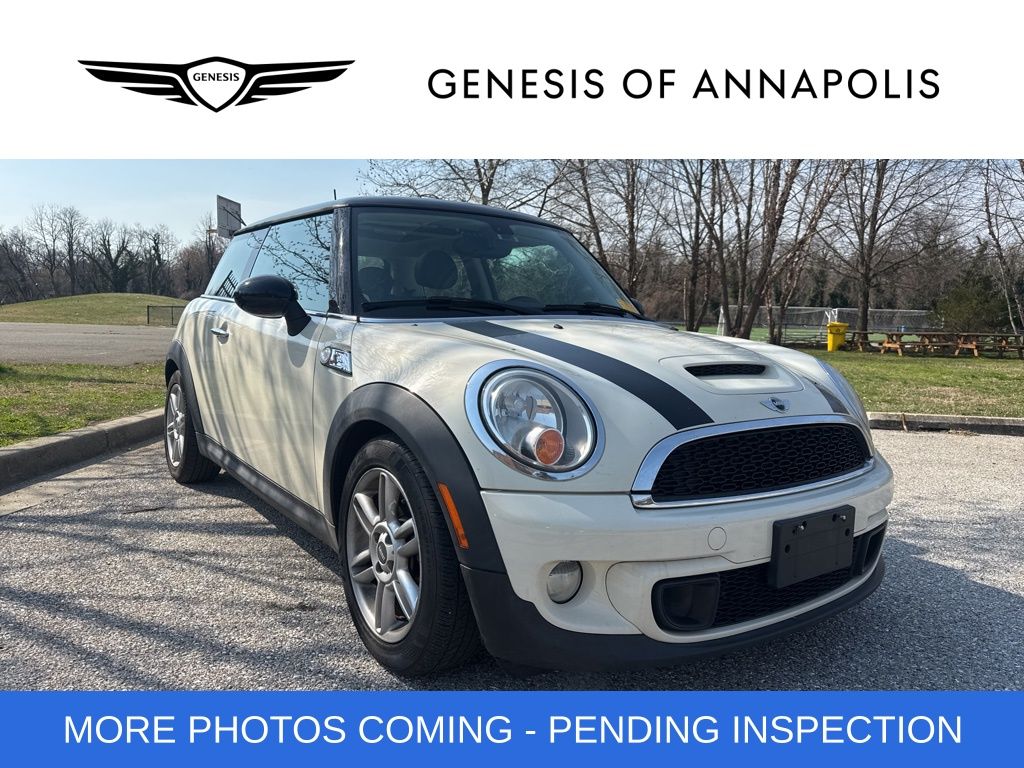 2013 MINI Cooper S Hatchback FWD