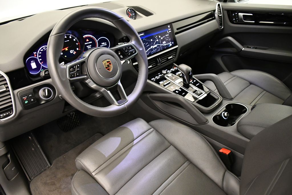 2023 Porsche Cayenne  20