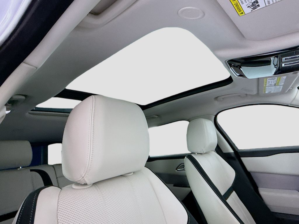 Thumbnail: 2023 Land Rover Range Rover Velar - 18