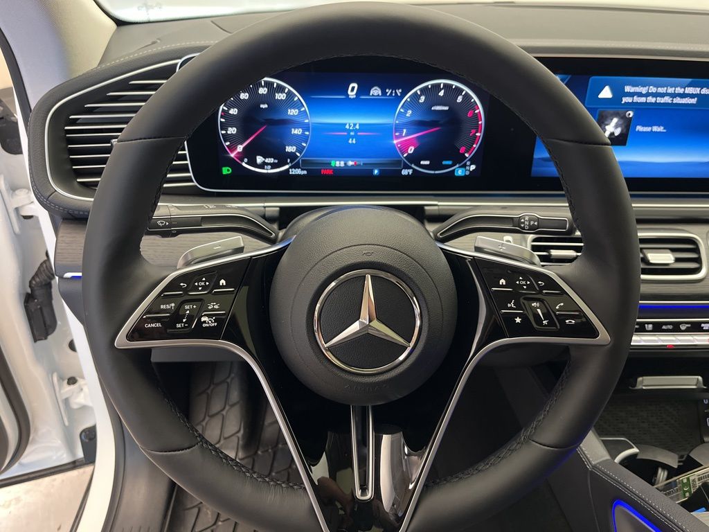 Thumbnail: 2026 Mercedes-Benz GLE - 14
