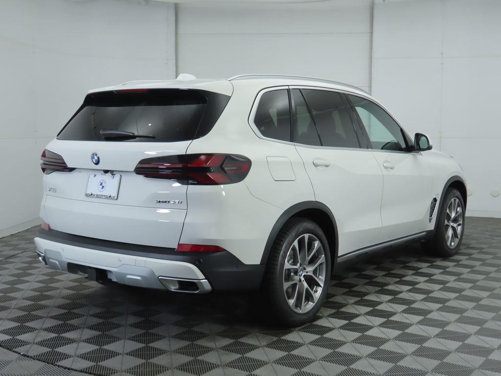 Thumbnail: 2026 BMW X5 - 5