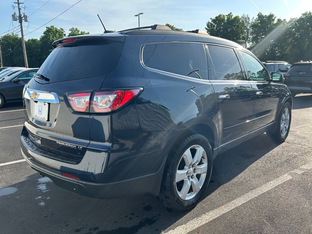 Thumbnail: 2016 Chevrolet Traverse - 5