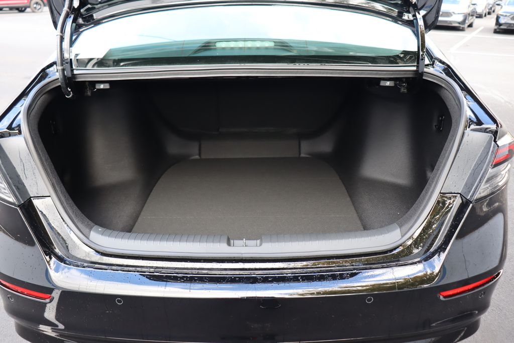 Thumbnail: 2025 Honda Accord - 13