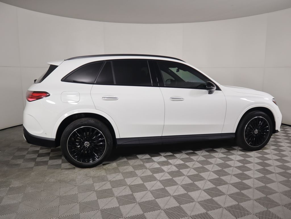 Thumbnail: 2026 Mercedes-Benz GLC - 4