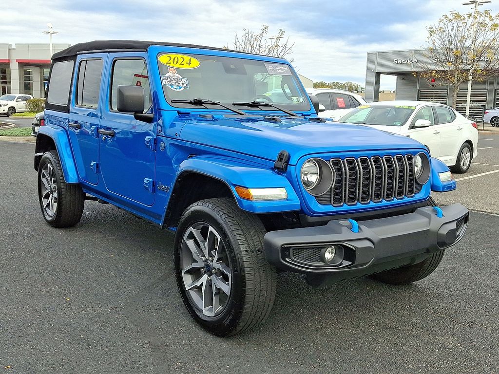 Thumbnail: 2024 Jeep Wrangler - 3