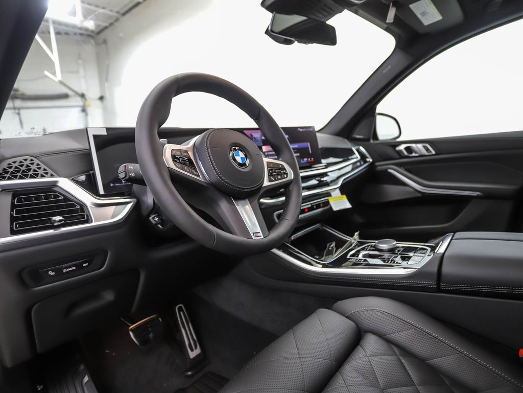 Thumbnail: 2026 BMW X5 - 10
