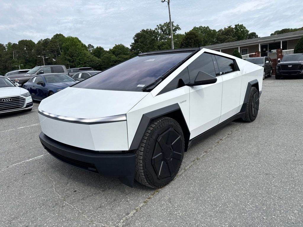 Black 2024 Tesla Cybertruck Cyberbeast Crew Cab AWD Pickup Truck All-Wheel Drive 1-Speed Automatic
