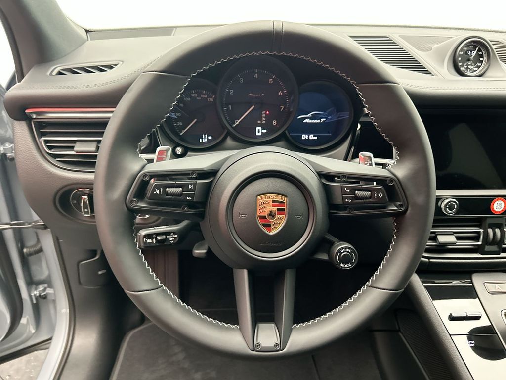 2024 Porsche Macan T 14