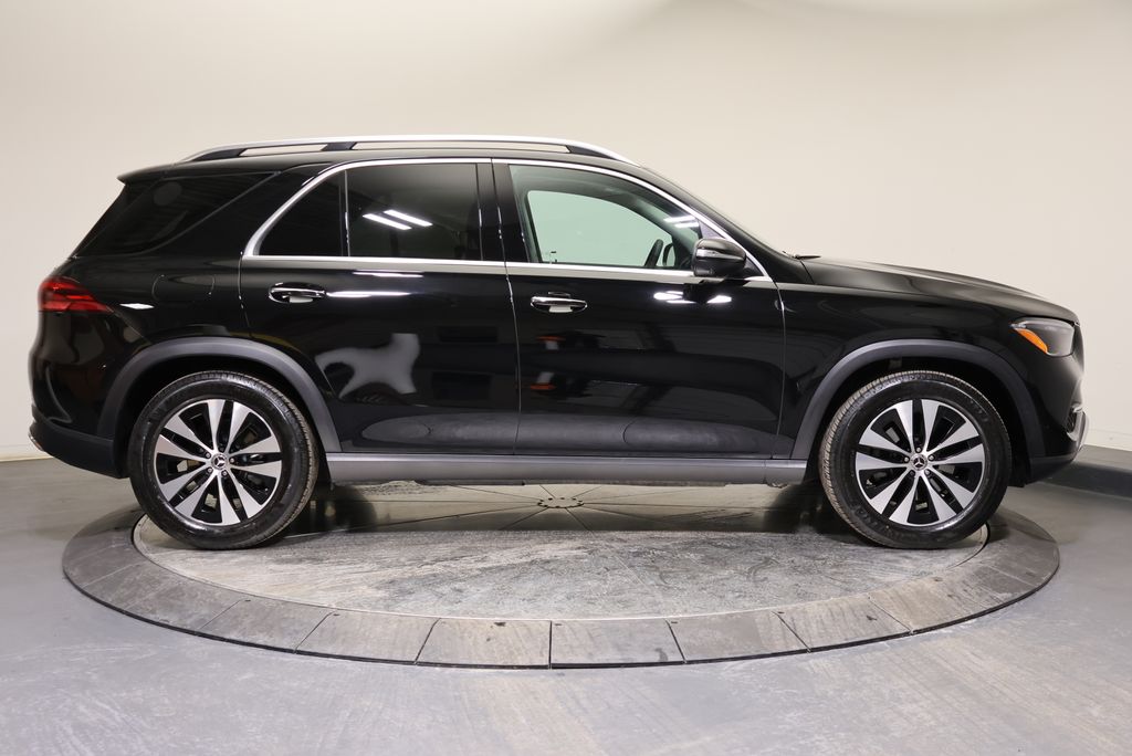 Thumbnail: 2026 Mercedes-Benz GLE - 8