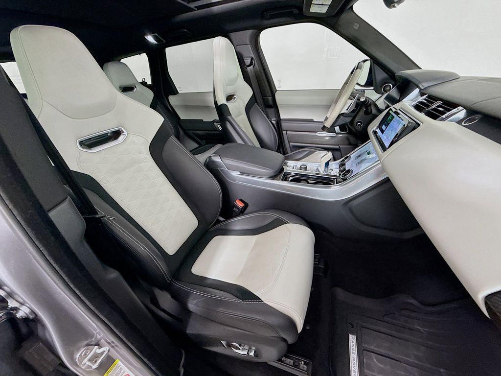 Thumbnail: 2022 Land Rover Range Rover Sport - 29