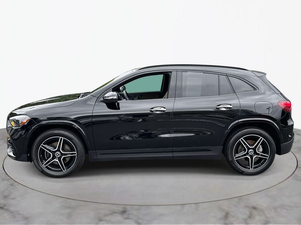 Thumbnail: 2025 Mercedes-Benz GLA - 12