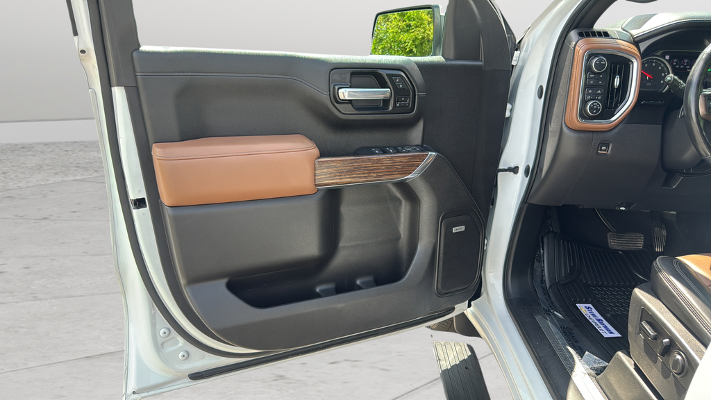 Used 2020 Chevrolet Silverado 1500 High Country 4D Crew Cab