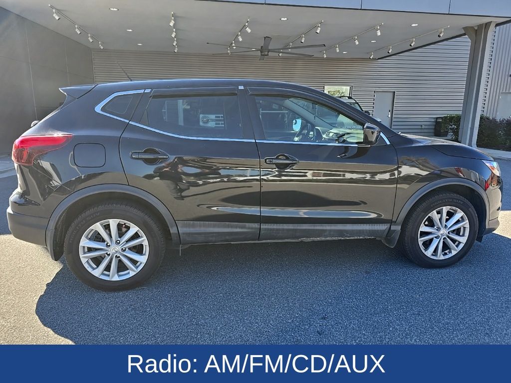 2017 Nissan Rogue Sport S