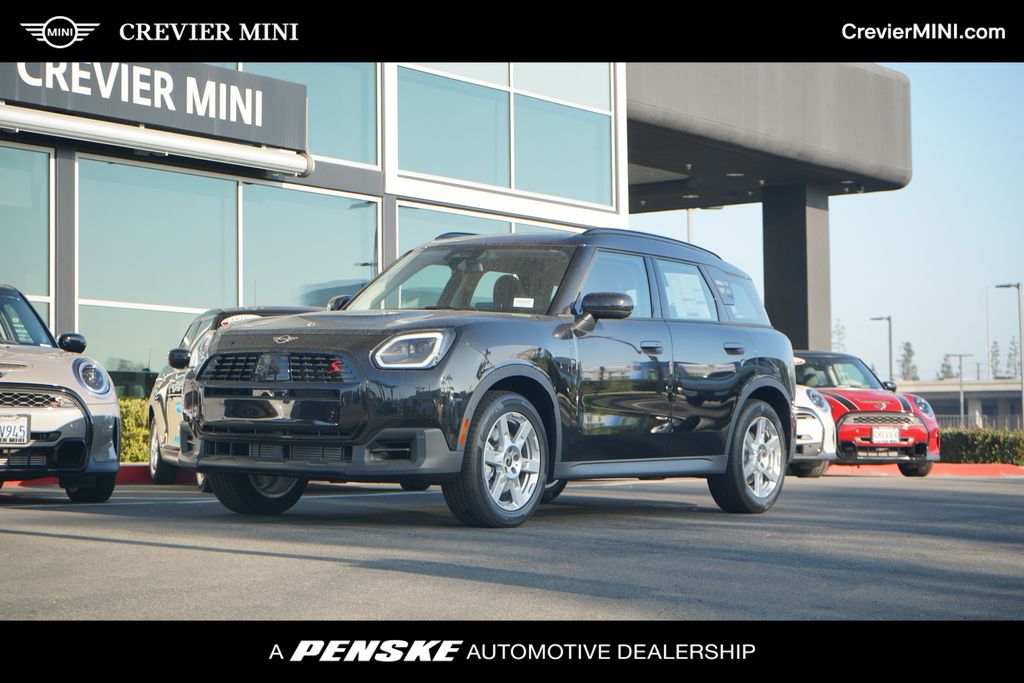 2025 MINI Cooper Countryman Base -
                Santa Ana, CA