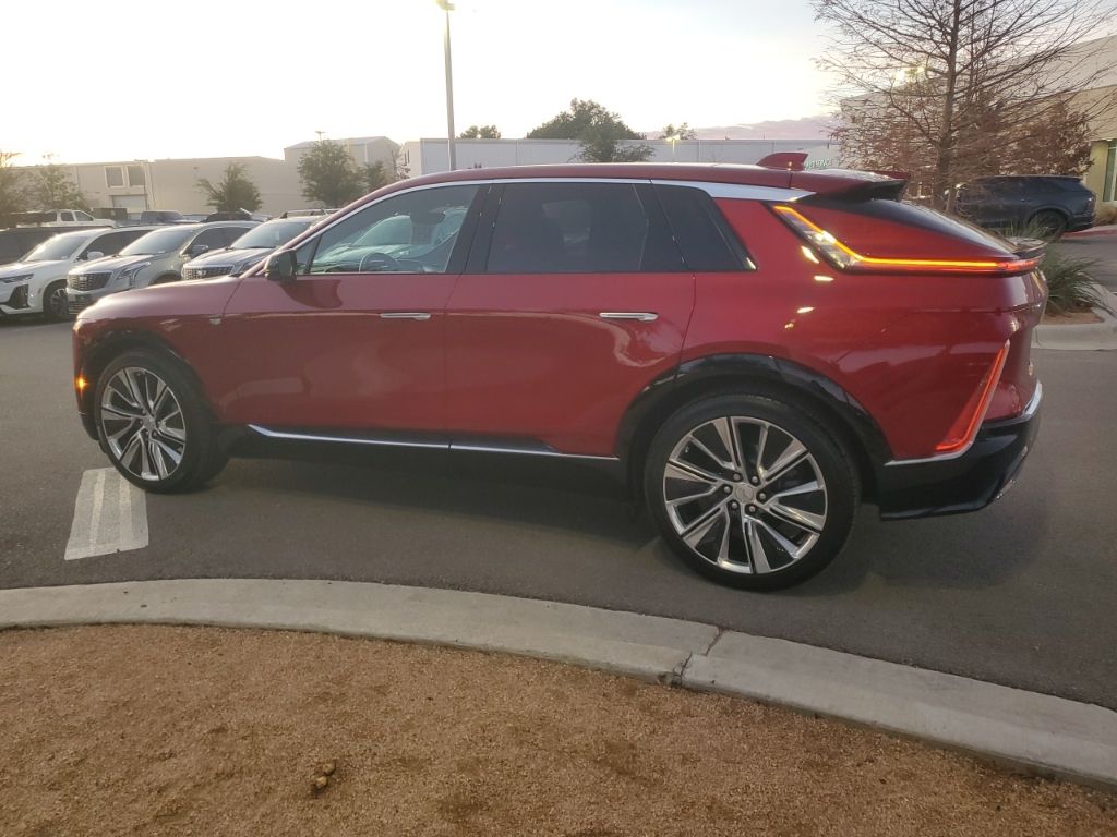 Used Car 2024 Cadillac Lyriq  Luxury For Sale Under $50,000 In Austin, Texas