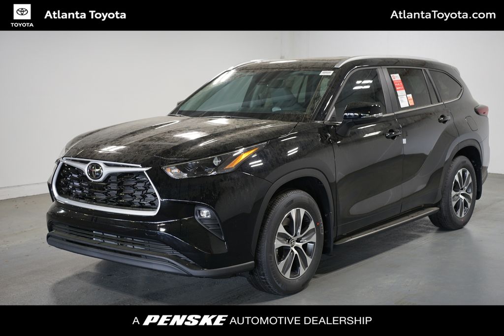 Thumbnail: 2026 Toyota Highlander - 1