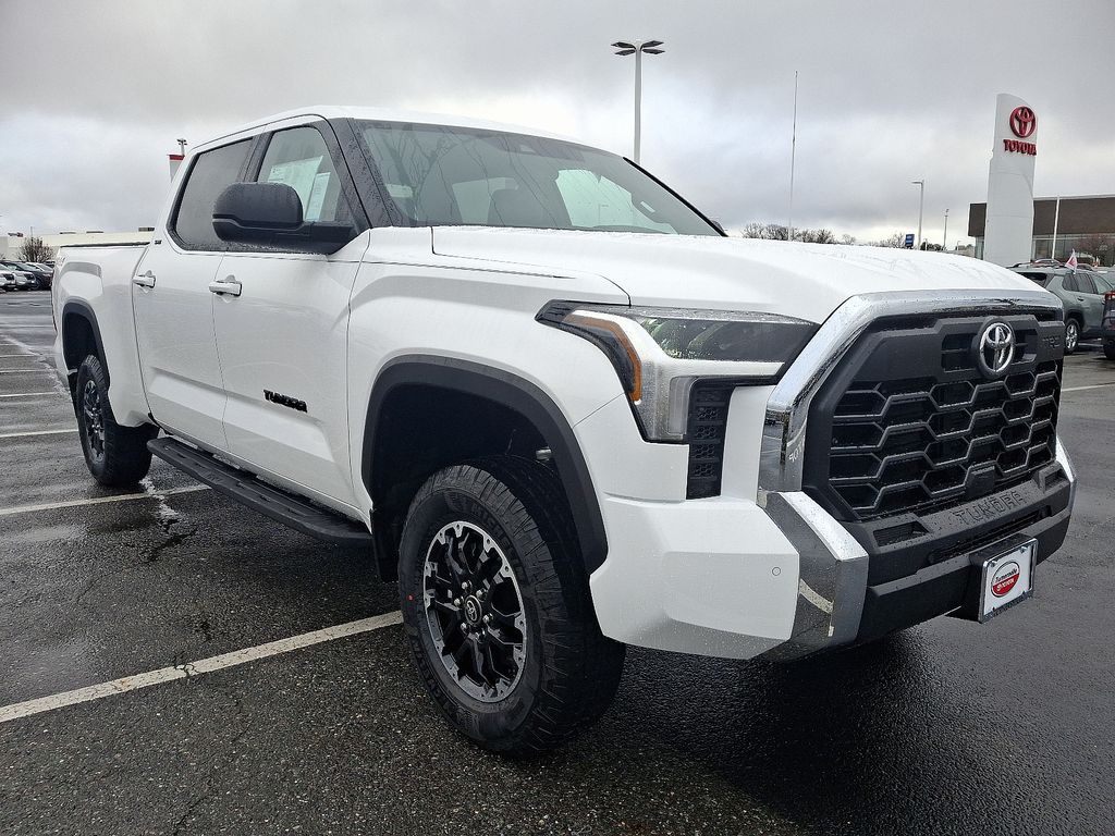 2025 Toyota Tundra SR5 2