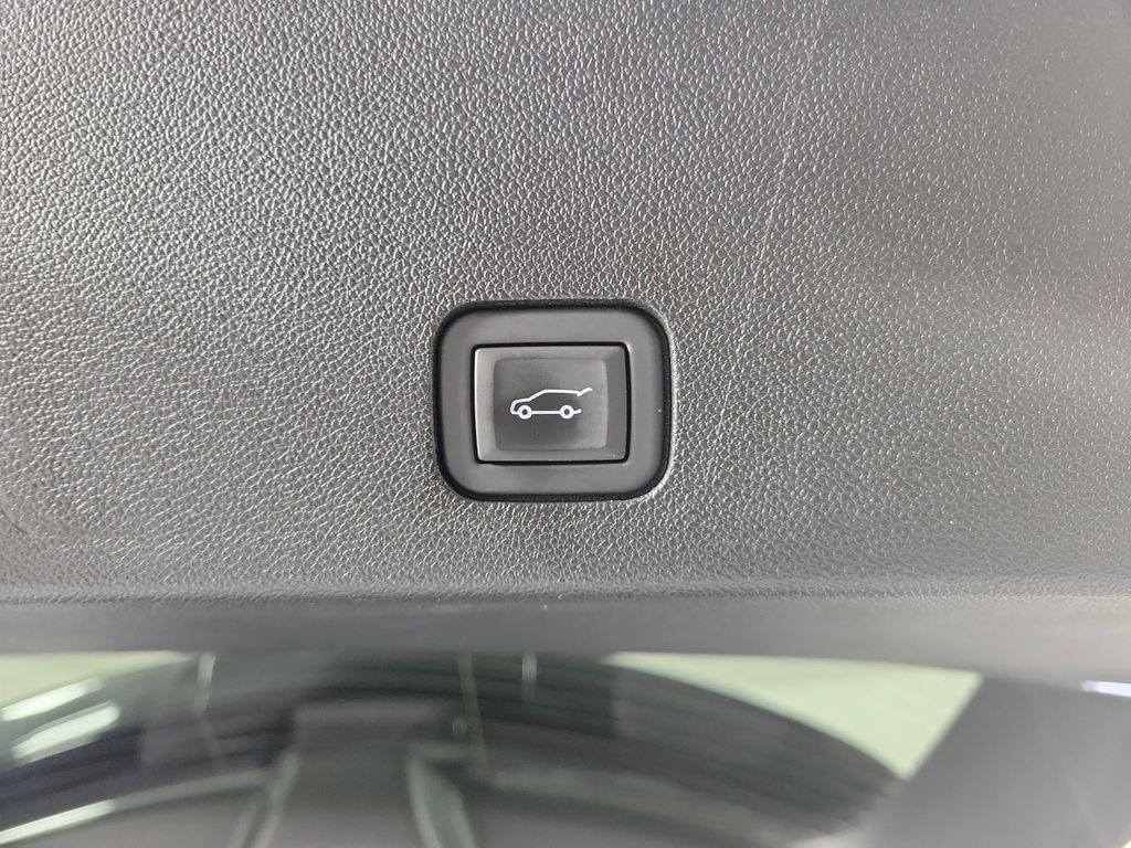 2024 Cadillac XT6 Premium Luxury - 8