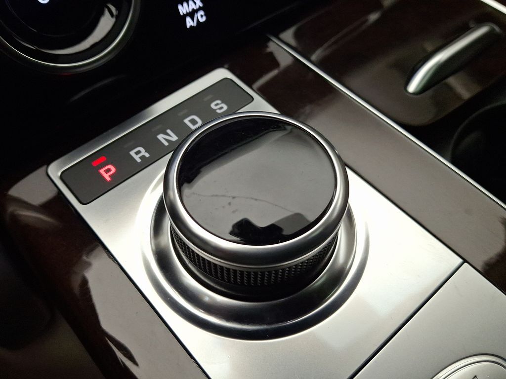 2021 Land Rover Range Rover Westminster 17