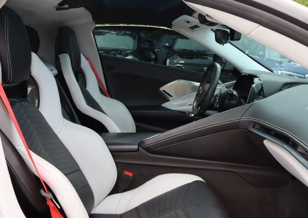 2022 Ceramic White Chevrolet Corvette Stingray RWD Coupe