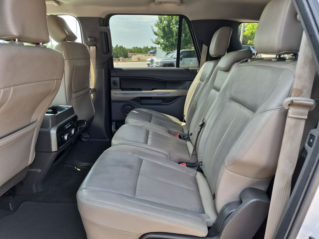 Used 2018 White Ford XLT image 36