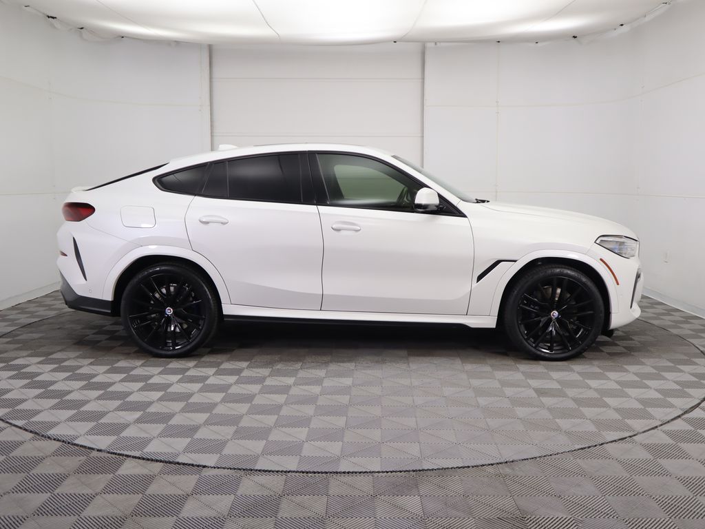 Thumbnail: 2023 BMW X6 - 4