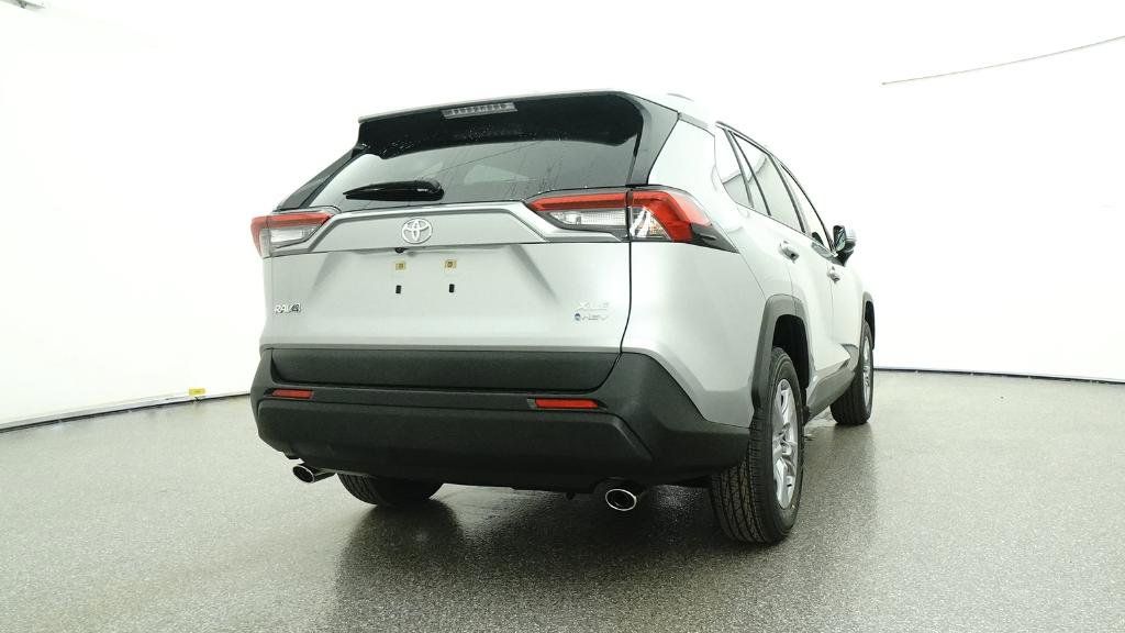 Thumbnail: 2025 Toyota RAV4 - 4