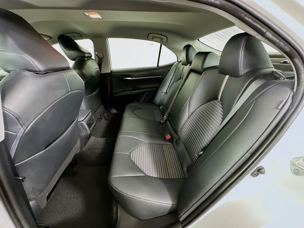 Thumbnail: 2022 Toyota Camry - 23