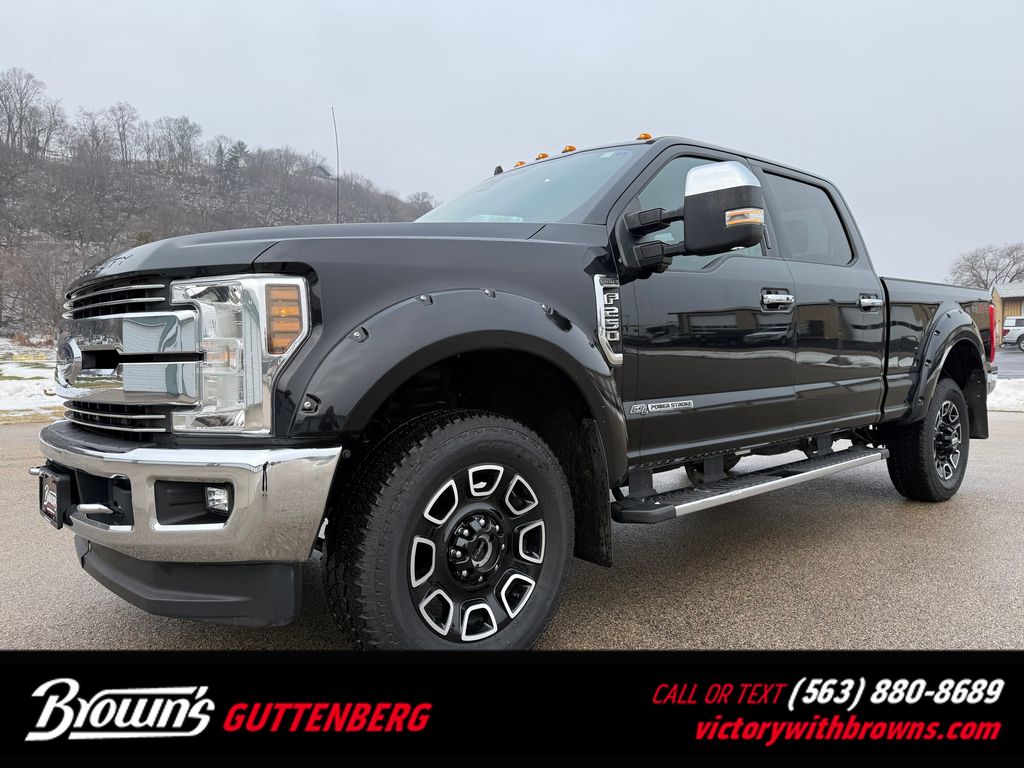 2019 Ford F-250 Super Duty Lariat Crew Cab 4WD