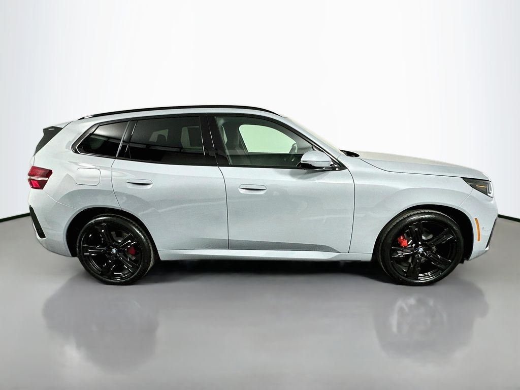 Thumbnail: 2026 BMW X3 - 4