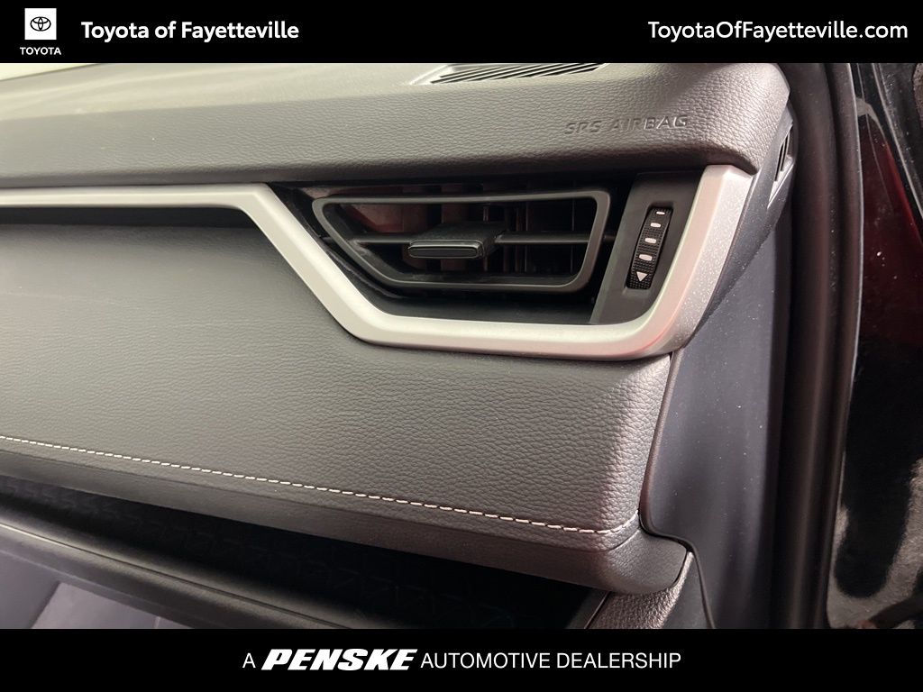 Thumbnail: 2025 Toyota RAV4 - 18