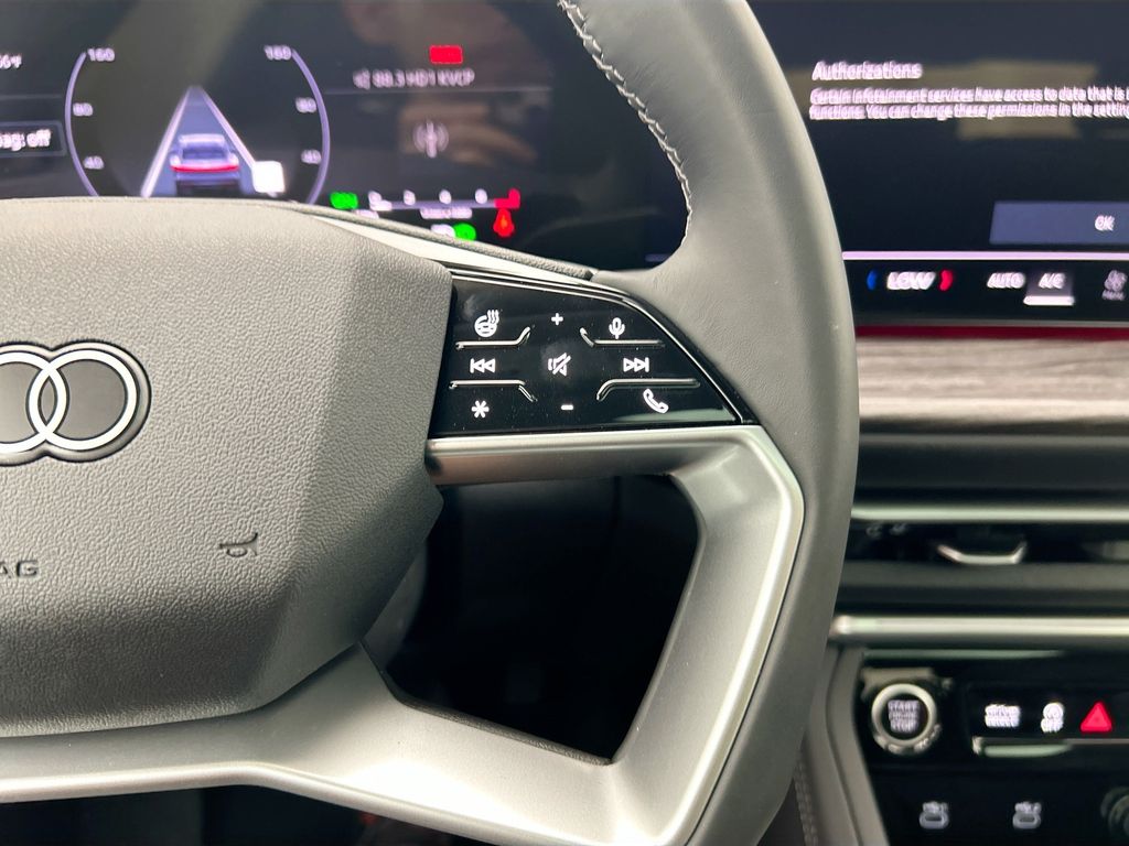 Thumbnail: 2025 Audi Q5 - 12