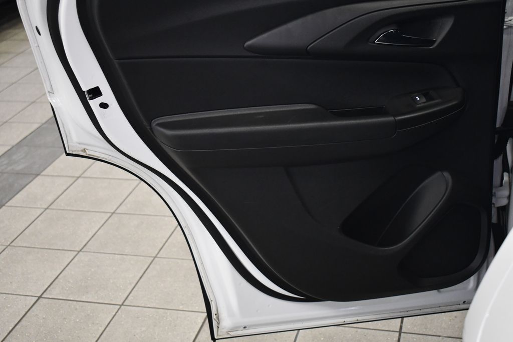 Thumbnail: 2023 Chevrolet TrailBlazer - 28