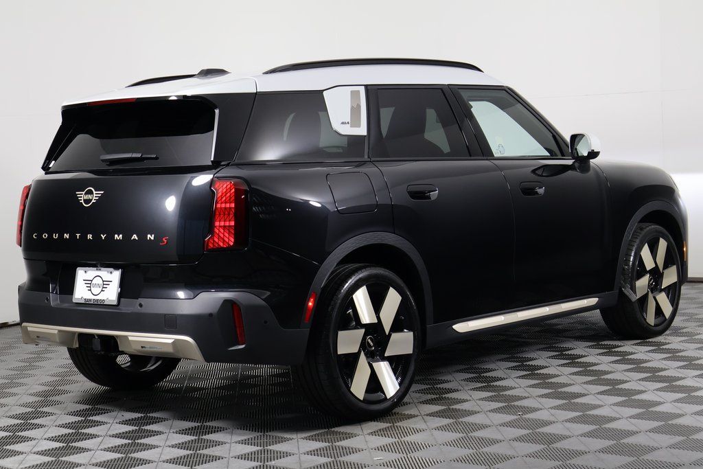 Thumbnail: 2026 MINI Cooper Countryman - 2
