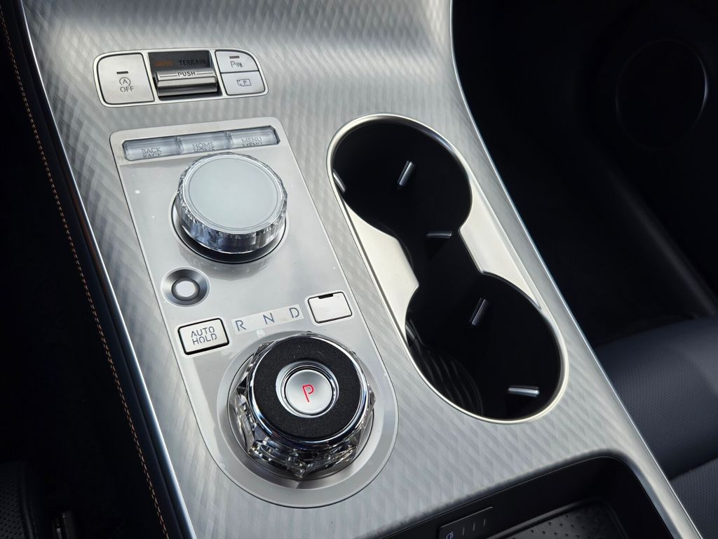 2026 Genesis Gv70 - $58,627