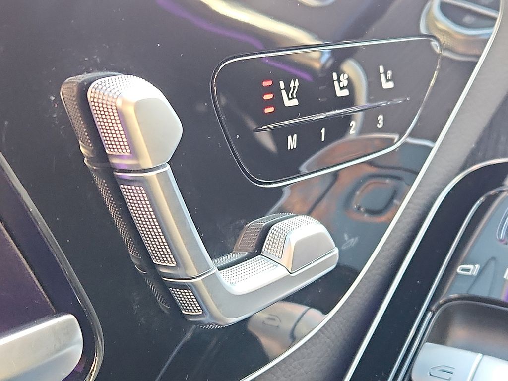 Thumbnail: 2023 Mercedes-Benz S-Class - 23