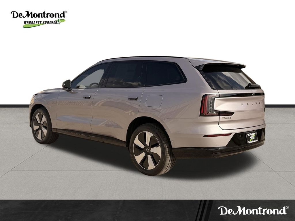 New 2026 Silver Volvo  image 7