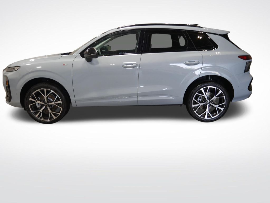 Thumbnail: 2026 Audi Q3 - 2